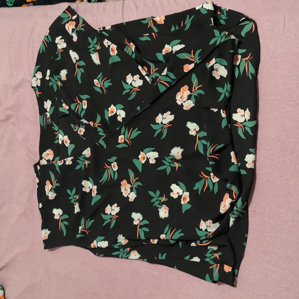 Women's Black Floral blouse shirt Flowers flowy